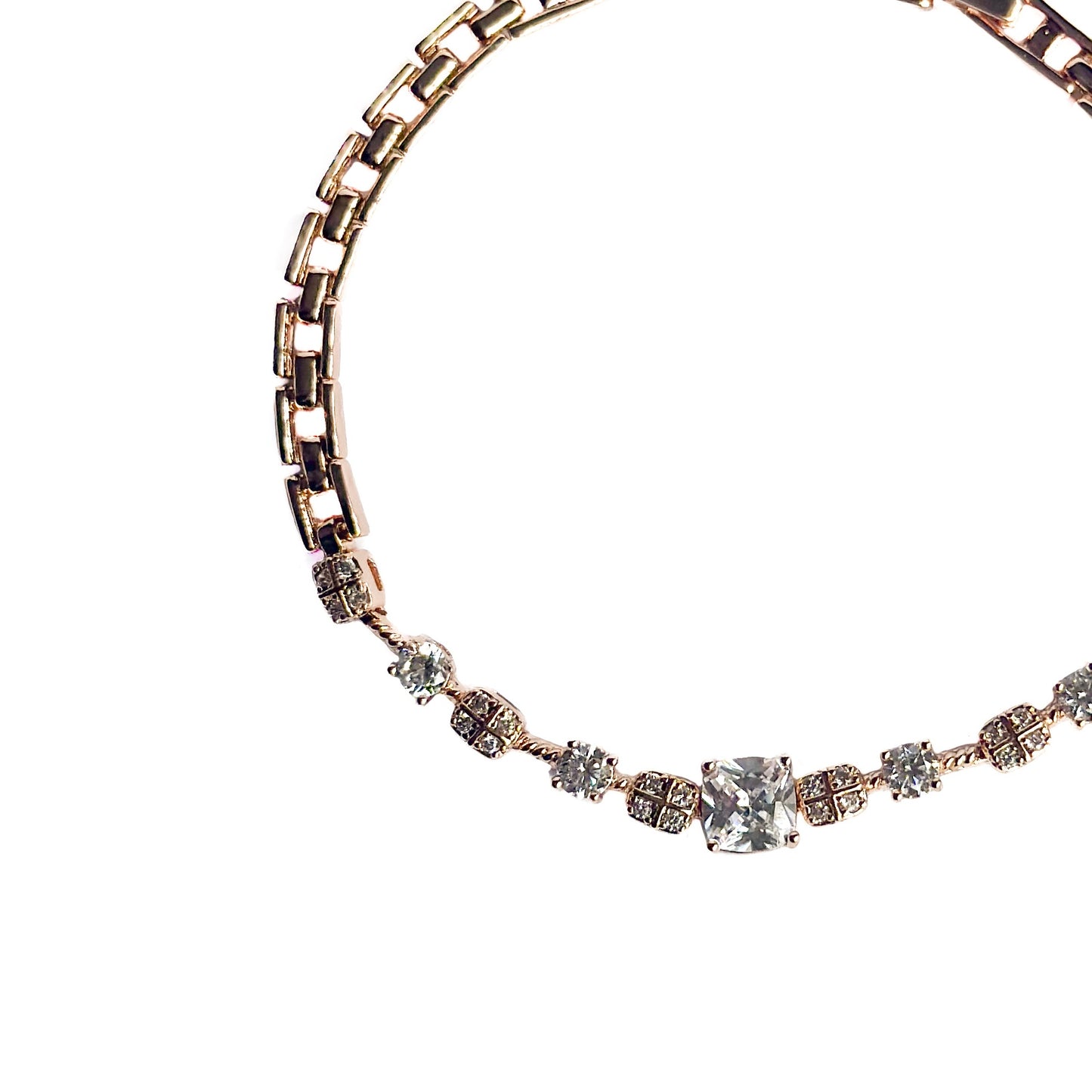 PULSO ORO LAMINADO 18K CON PIEDRAS BLANCAS