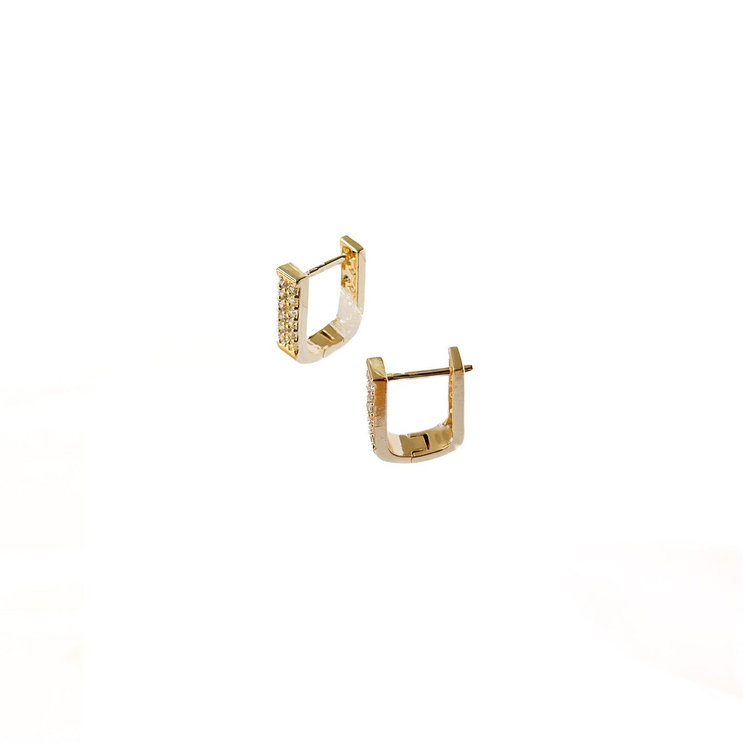 HUGGIE ORO LAMINADO DISEÑO U DIAMANTADA
