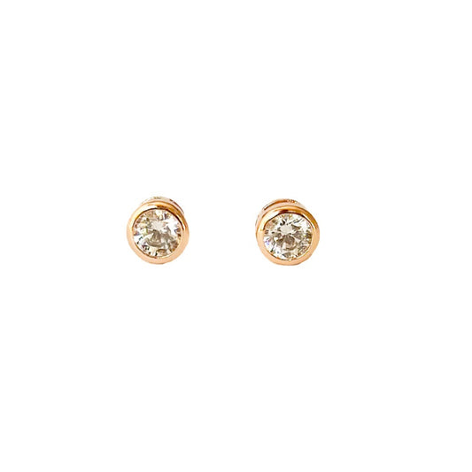 ARETE ORO LAMINADO 18K PIEDRA BLANCA CON BISELADO MEDIANO